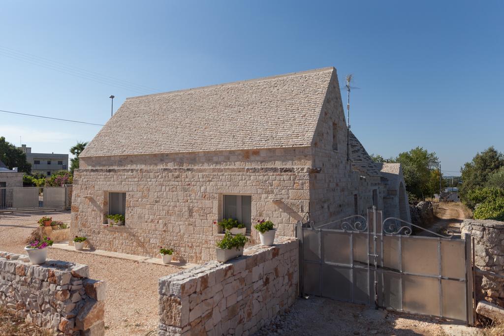 Marinella Suite Home Locorotondo Exterior photo